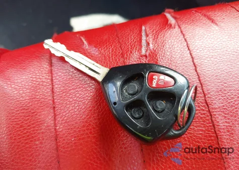 2011 Toyota Camry Se z USA, uszkodzony, nr VIN 4T1BF3EKXBU777165